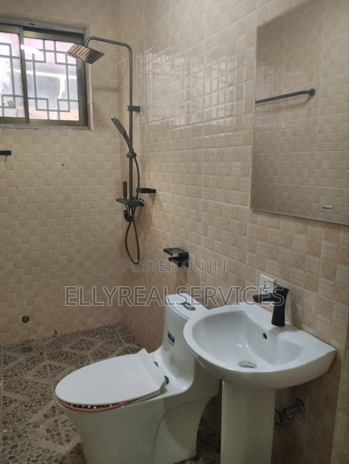 1bdrm Apartment in Ellyrealservices, Oyarifa for rent