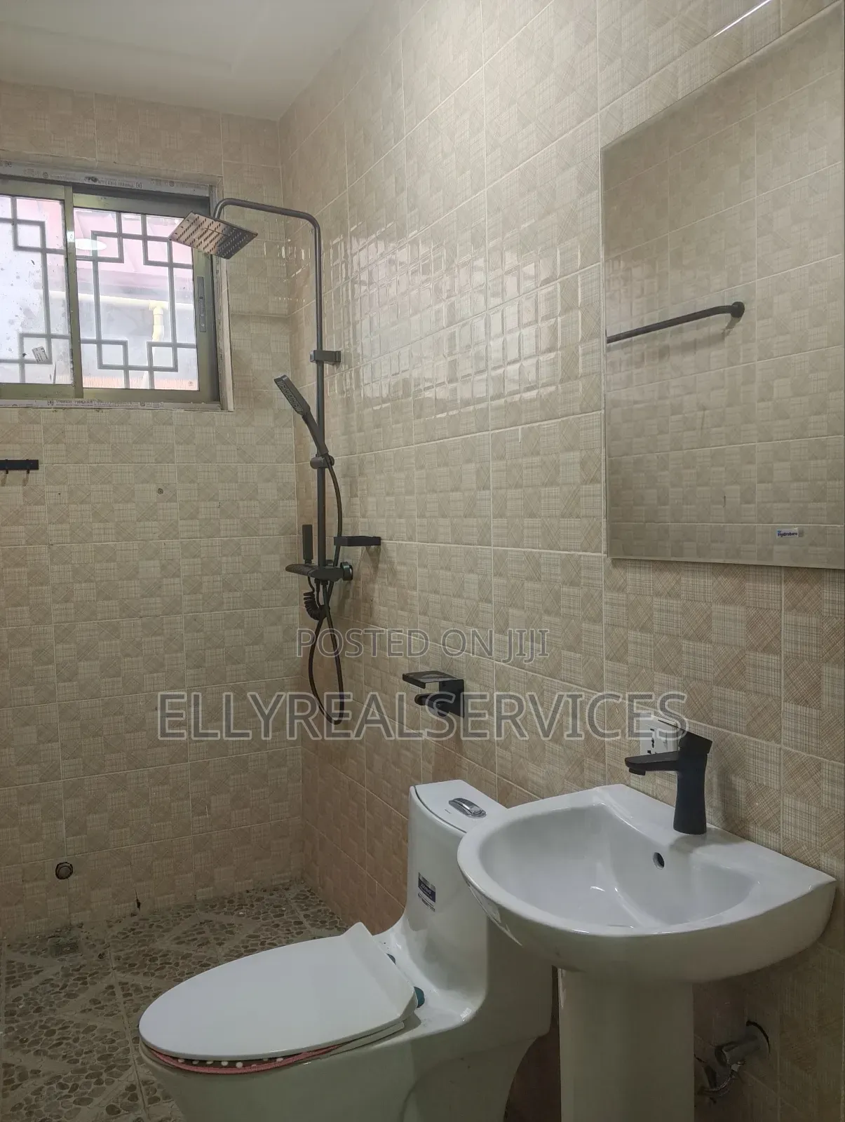 1bdrm Apartment in Ellyrealservices, Oyarifa for rent