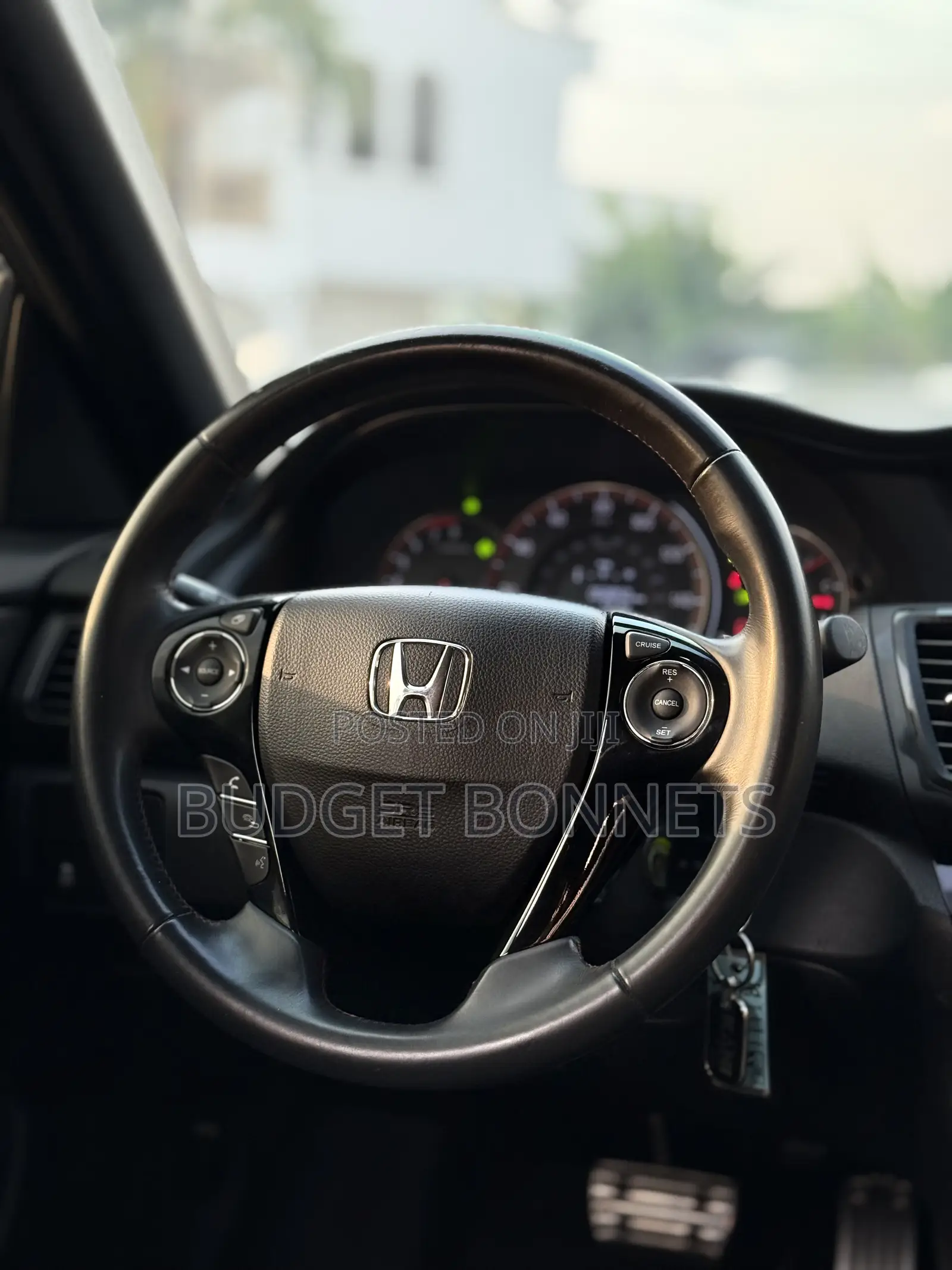 Honda Accord Sport SE 4dr Sedan FWD (2.4L 4cyl 2A) 2017 Gray