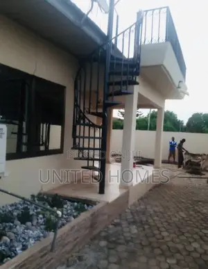 4bdrm House in Taifa-Burkina for rent