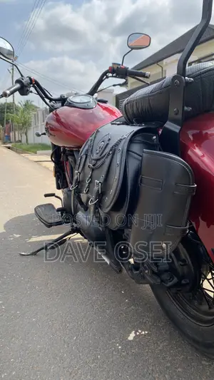 Yamaha Road Star 2002 Red