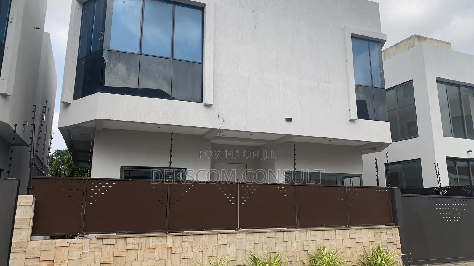 4bdrm House in East Legon for sale