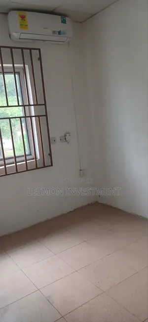 4 Bedrooms + 2 Rooms B/Q at North Dzorwulu for Rent $2500