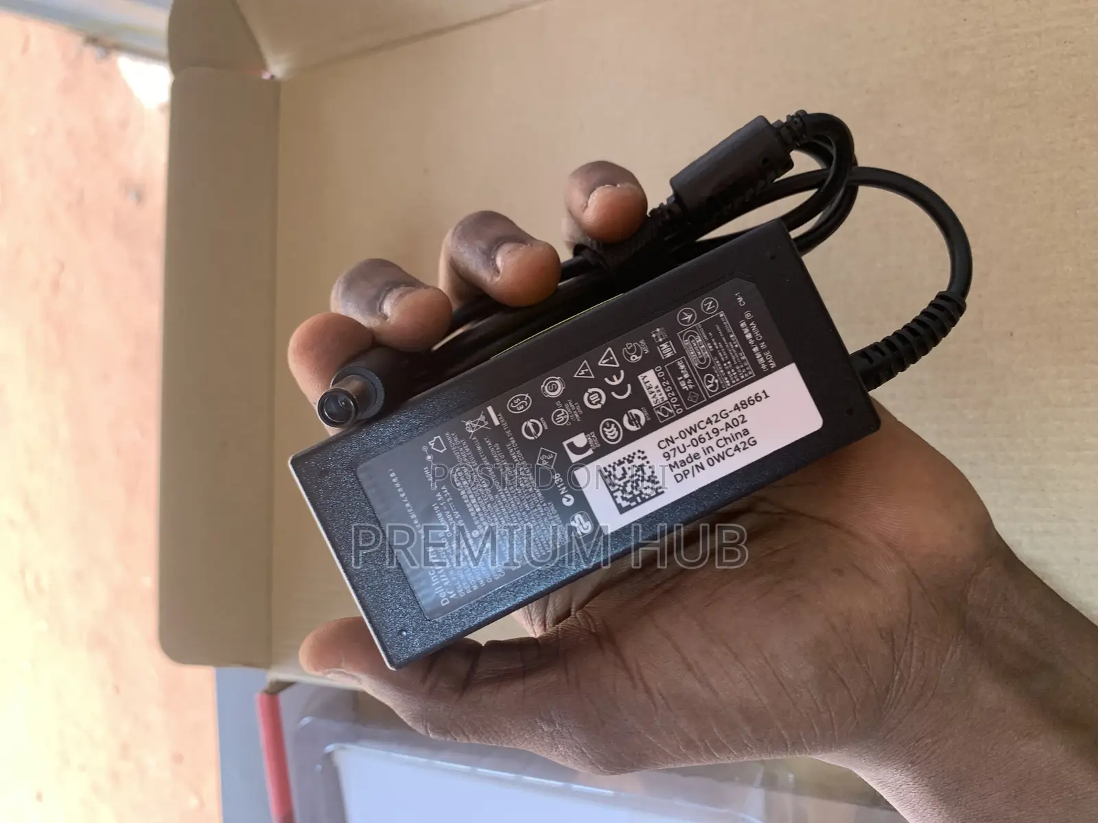 Dell Charger (Big Pin)