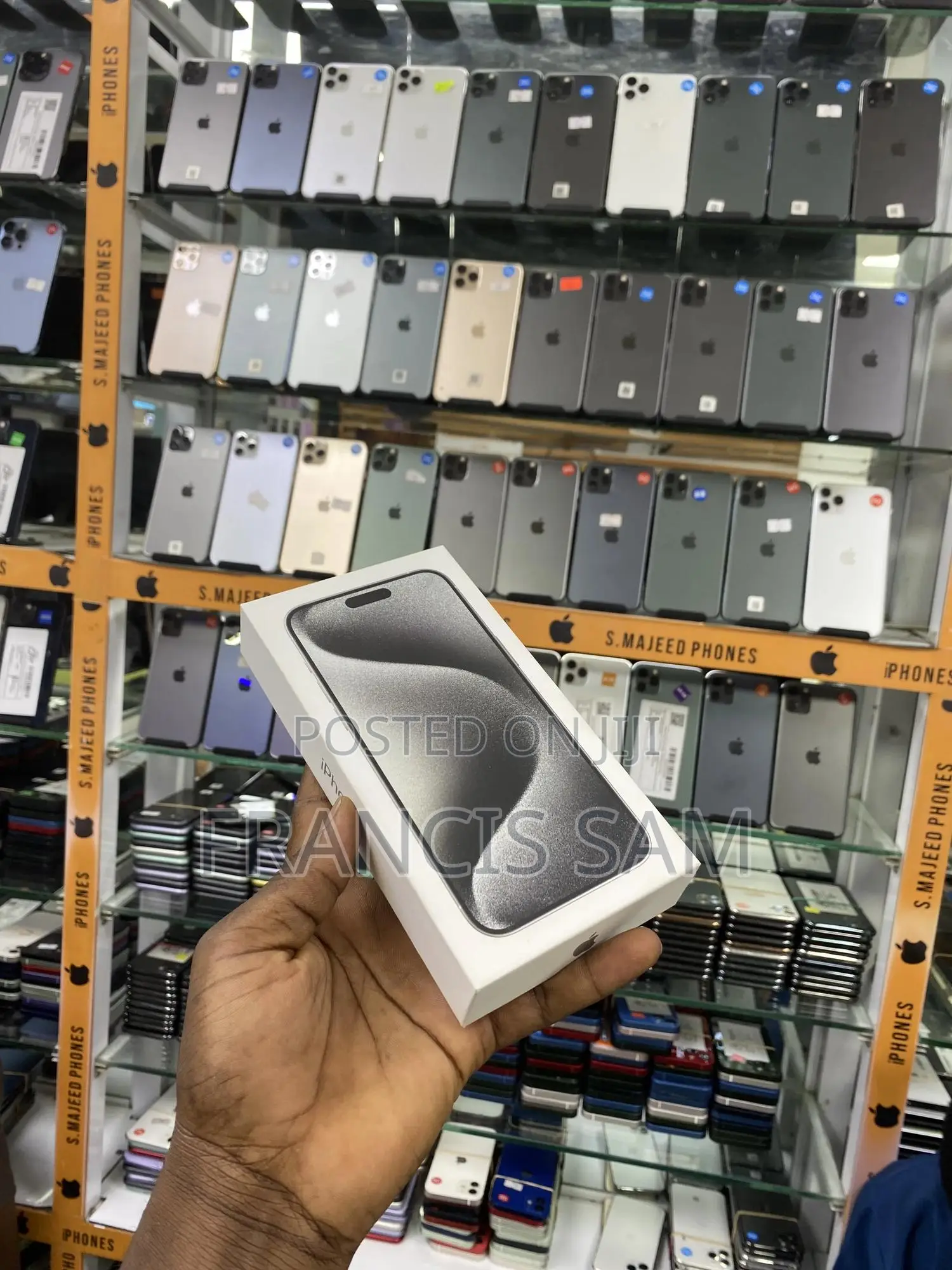 New Apple iPhone 15 Pro Max 256 GB Silver