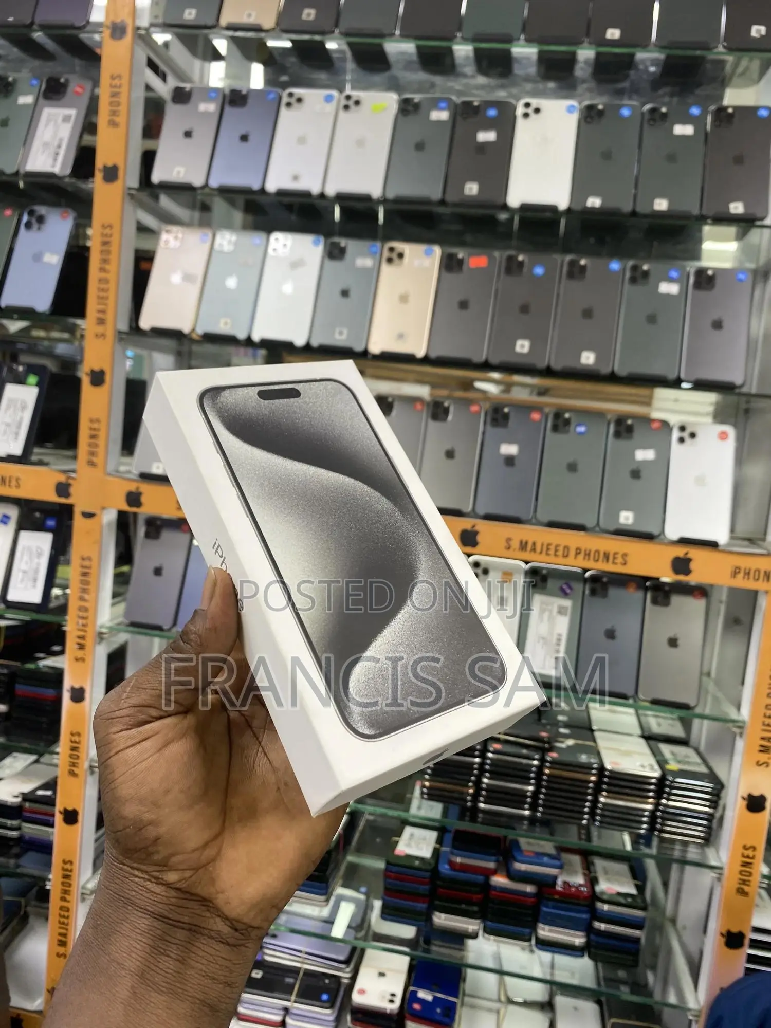 New Apple iPhone 15 Pro Max 256 GB Silver
