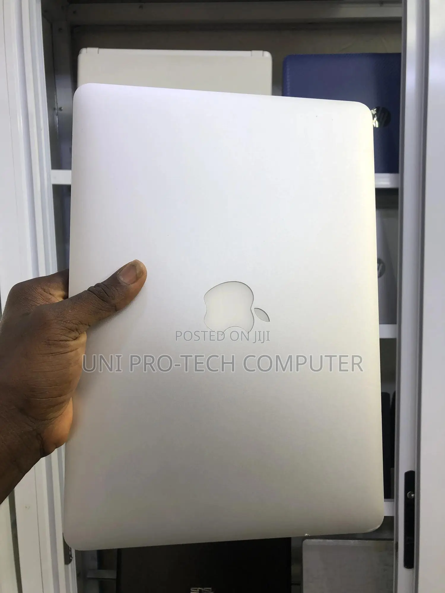 Laptop Apple MacBook Pro 8GB Intel Core I5 SSD 128GB