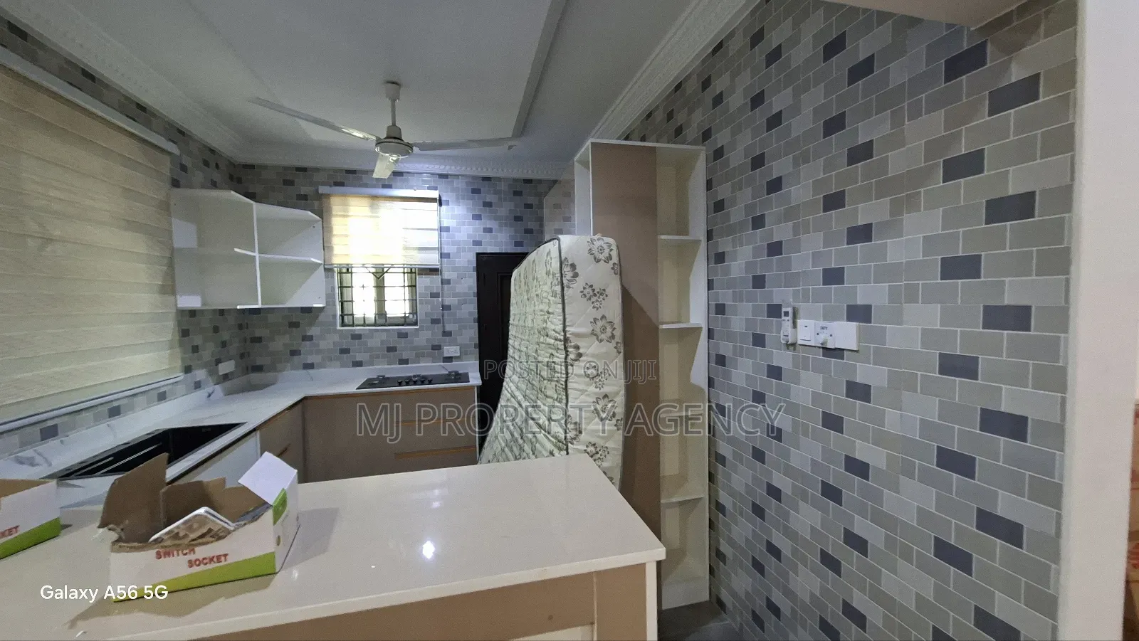 Furnished 4bdrm Duplex in Community 12, Tema Metropolitan for rent