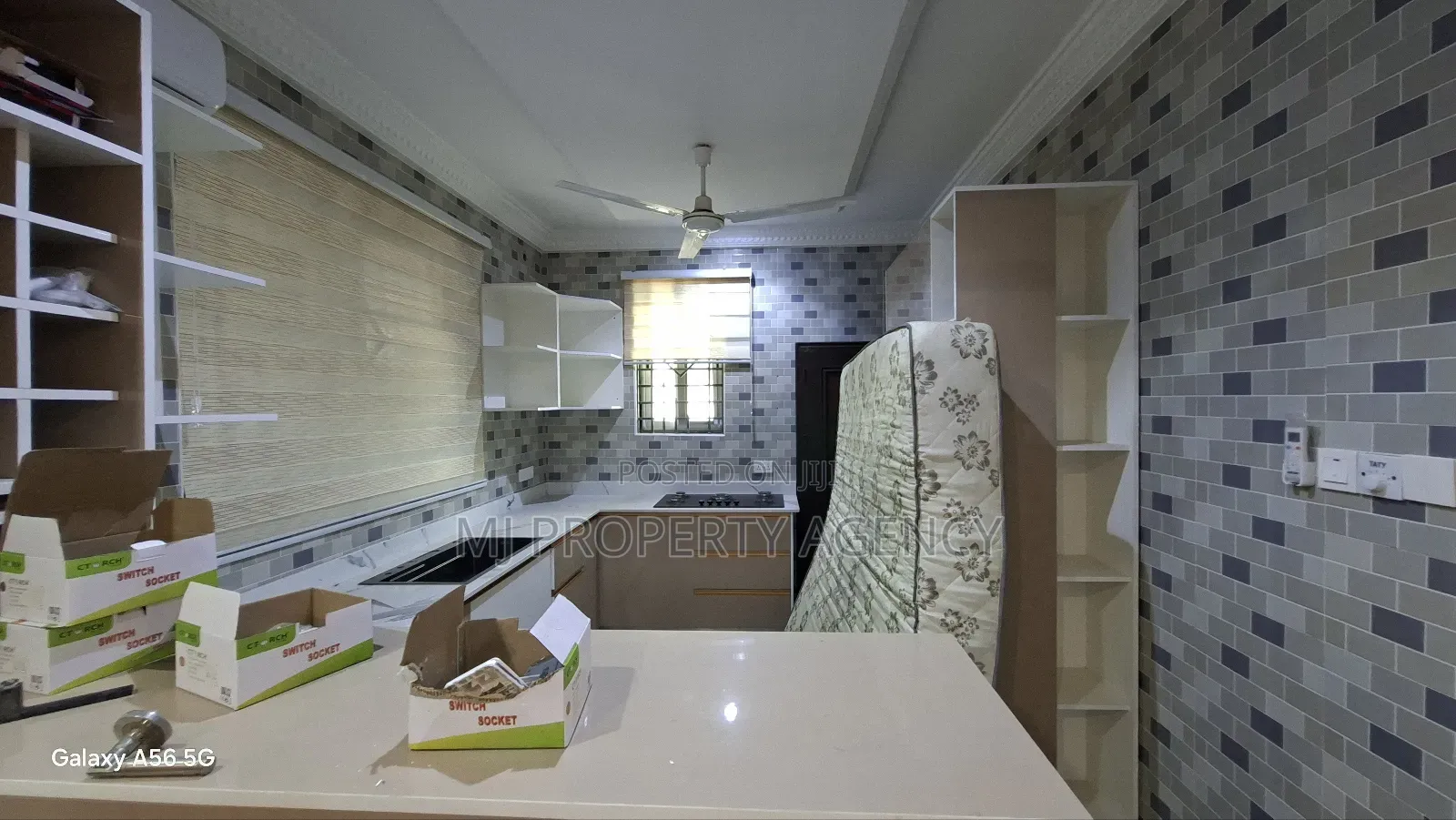 Furnished 4bdrm Duplex in Community 12, Tema Metropolitan for rent