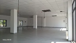 200 SQM Warehouse/Office Space at Community 1
