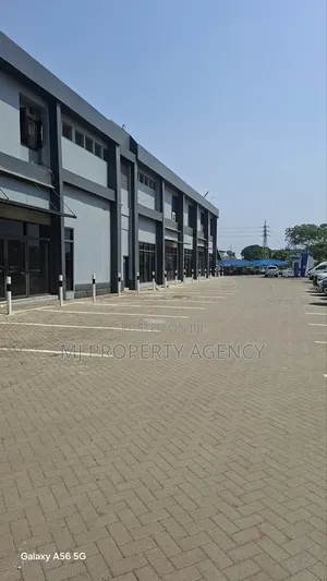 200 SQM Warehouse/Office Space at Community 1