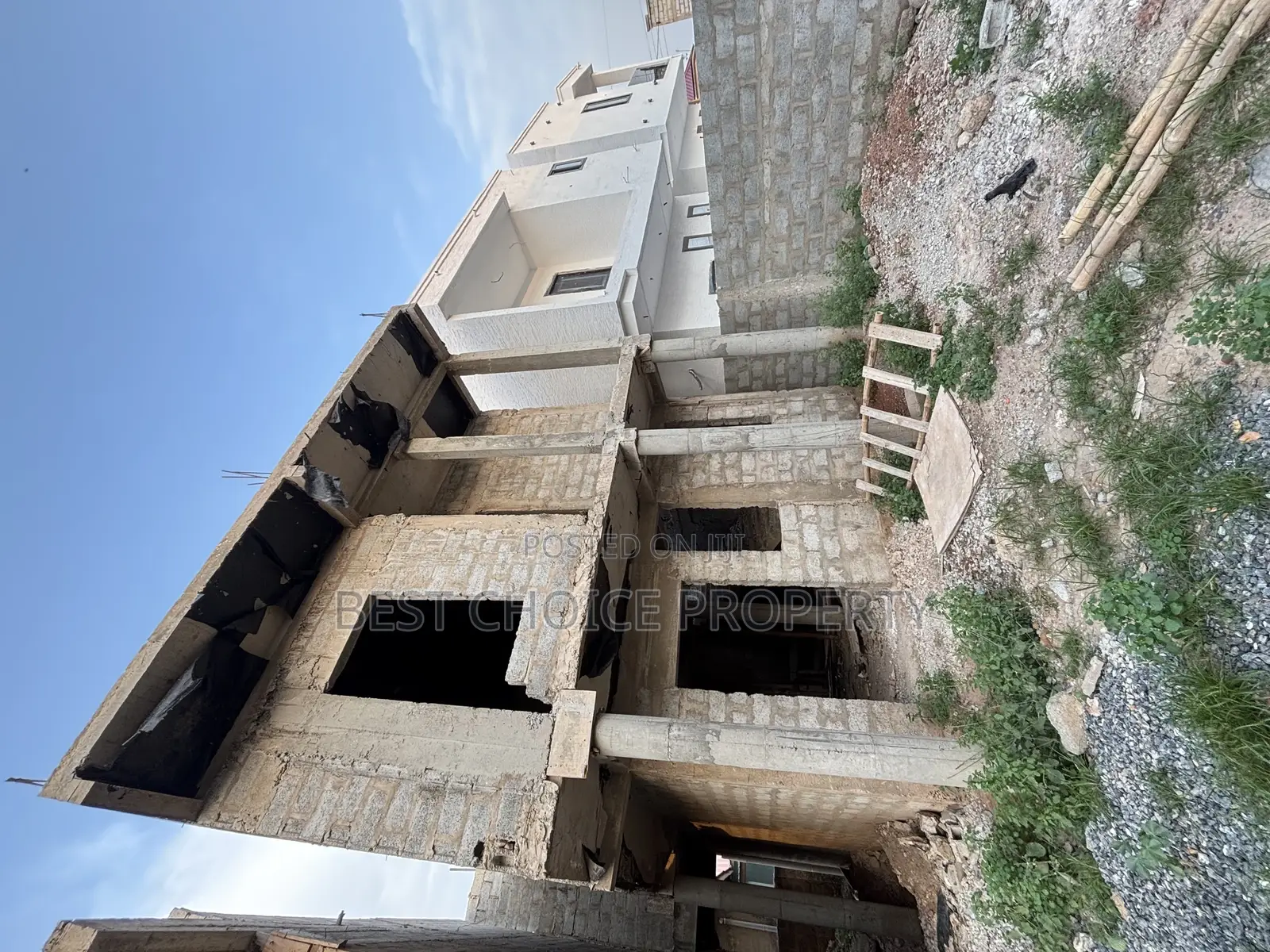 Ex 2 Bedroom Duplex House for Sale