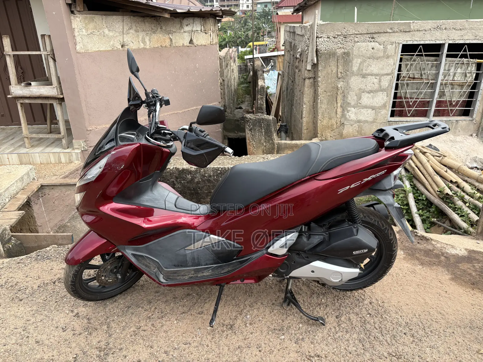 Honda 2023 Red