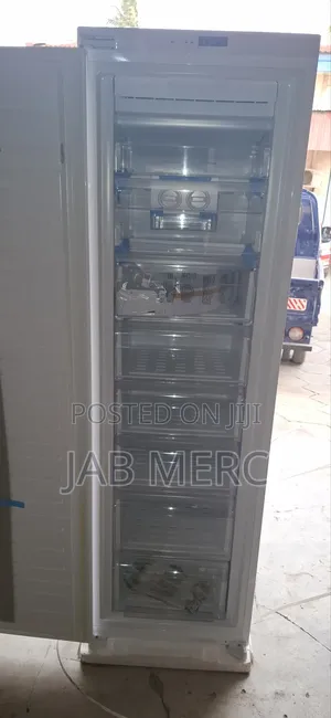 Ignis Built in Single Door Freezer ,No Frost Upright Freezer Standing