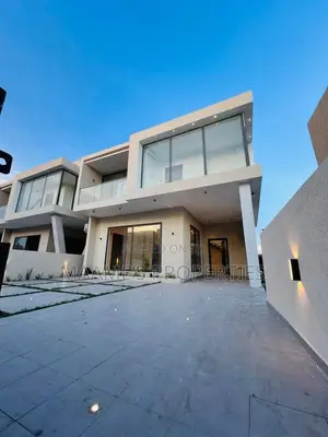 4bdrm Duplex in Ashaley Botwe for sale
