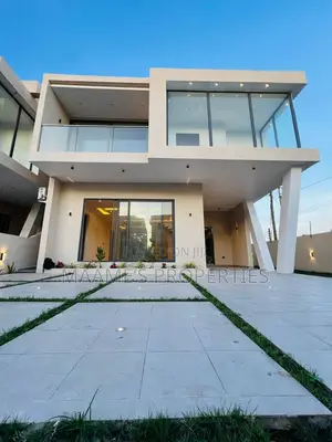 4bdrm Duplex in Ashaley Botwe for sale