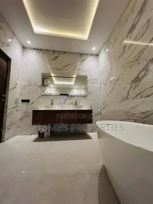 4bdrm Duplex in Ashaley Botwe for sale