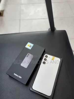 New Samsung Galaxy S23+ 256 GB Gold