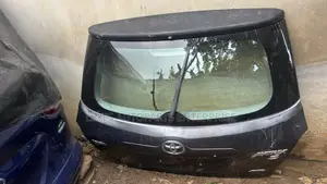 Toyota Matrix 2009,2010,2011boot / Tailgate Available