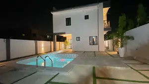 5bdrm House in Nmai-Dzorn for sale