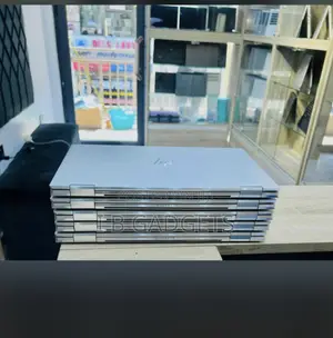 Laptop HP EliteBook 830 G8 32GB Intel Core I7 SSD 512GB