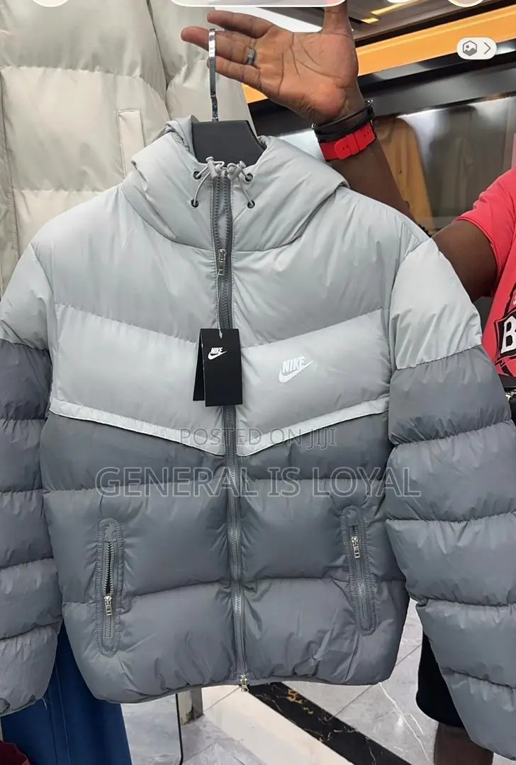 Nike Windrunner Primaloft Men's Storm-fit Hooded Puffer Winter  Jacket