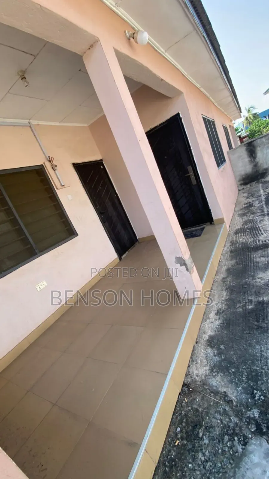 2bdrm Apartment in Nungua for rent