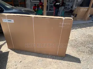 Supreme Samsung 75” Crafted for Legends Living Rooms