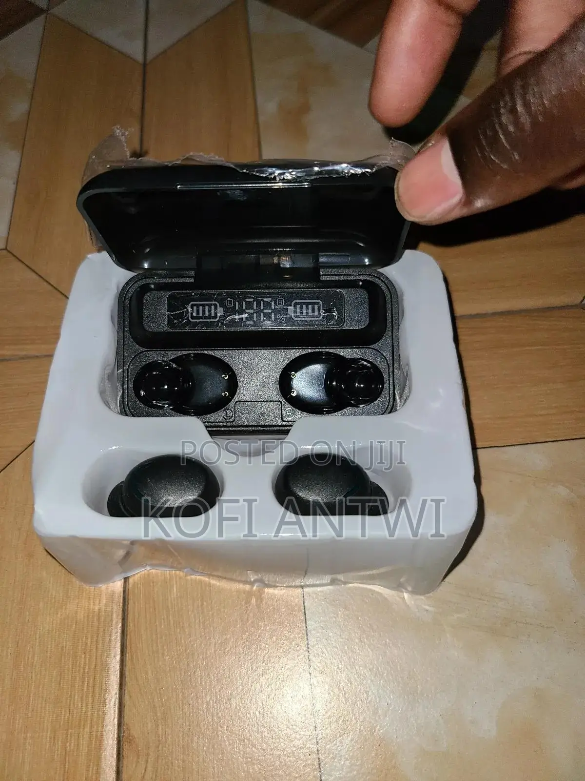 Tws F9 Wireless Earbuds