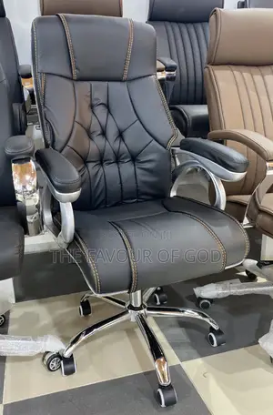 Modern and Classic Executive Chair