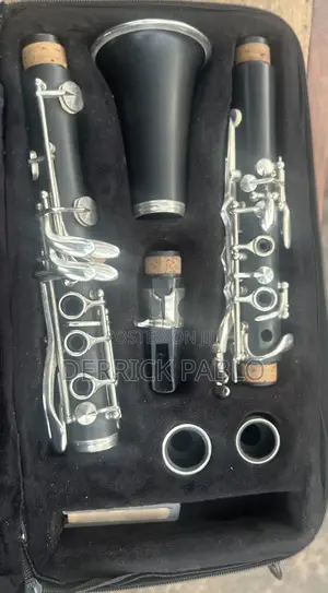 Clarinet( Premier England)