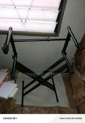 Double Keyboard Stand