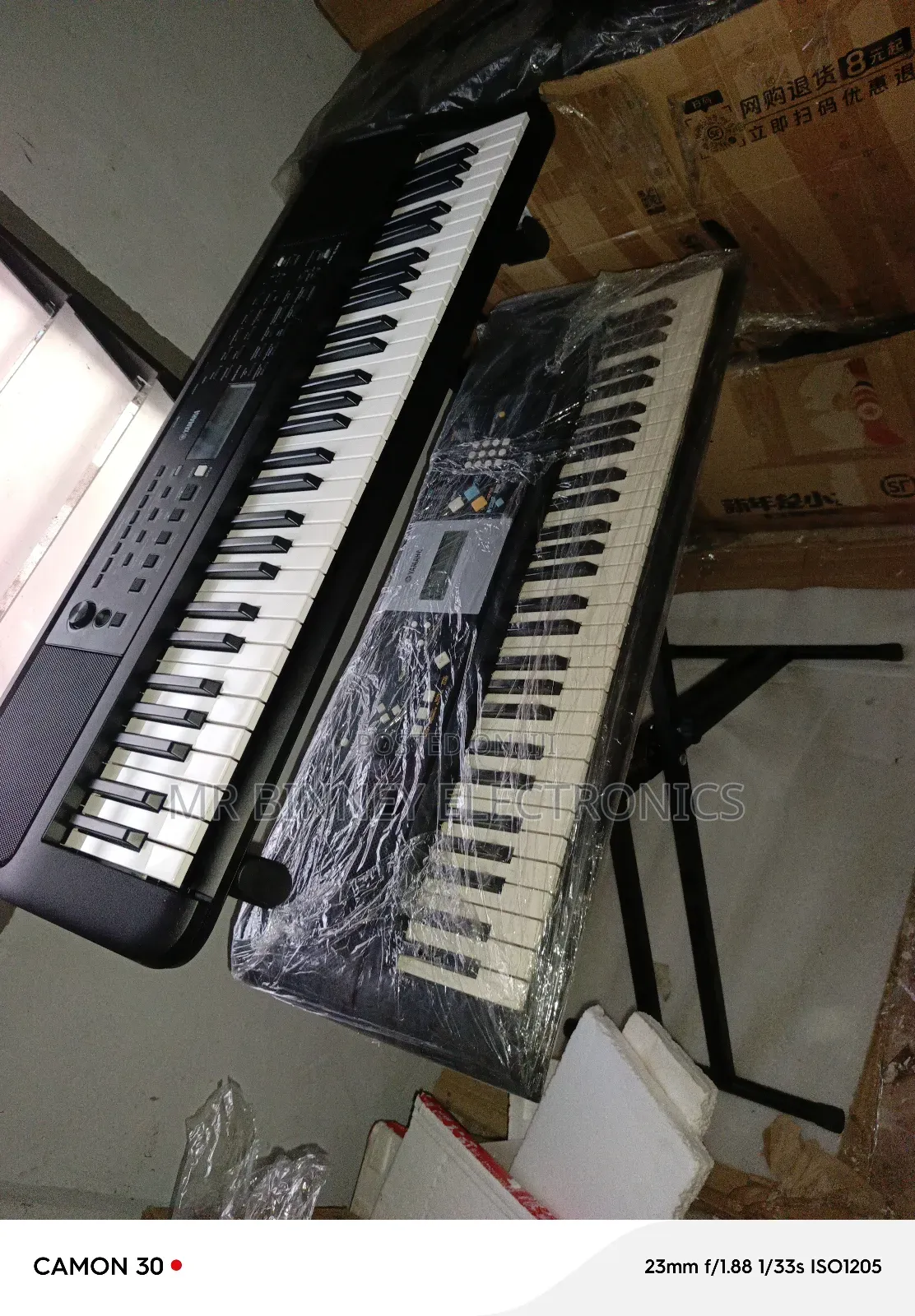 Double Keyboard Stand