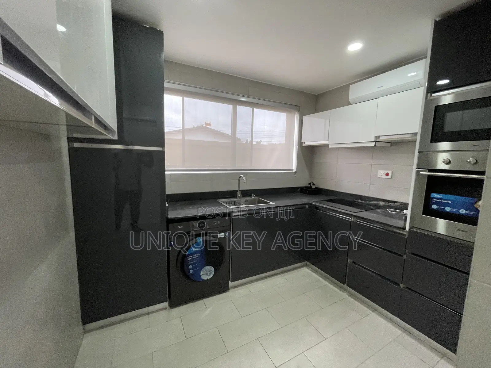 2bdrm Apartment in Unique Key Agency, East Legon for rent