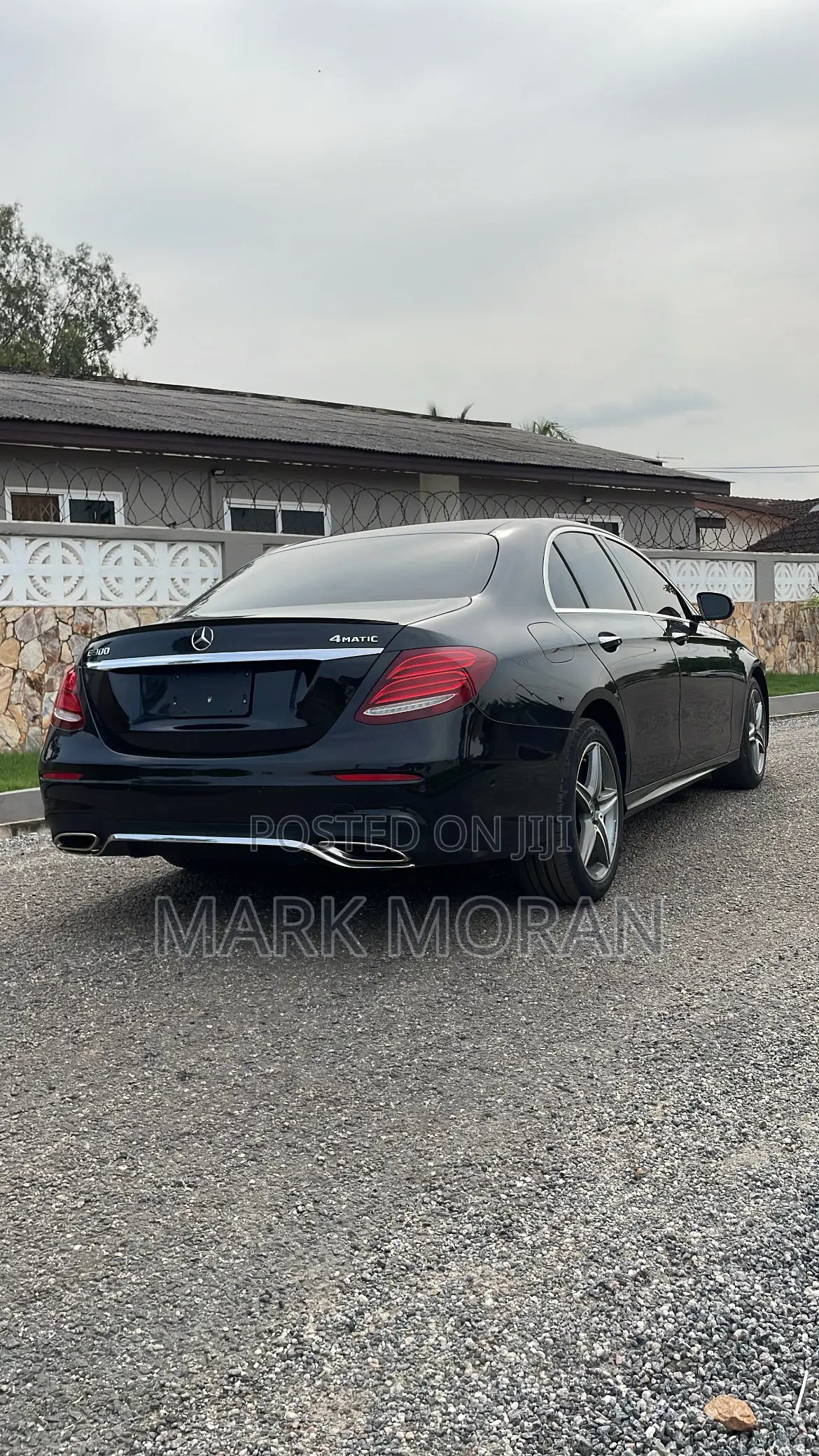 Mercedes-Benz E300 2018 Black