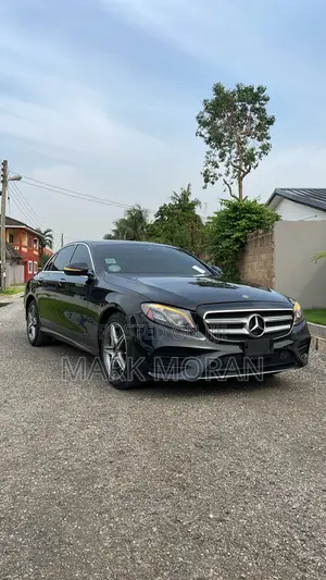 Mercedes-Benz E300 2018 Black