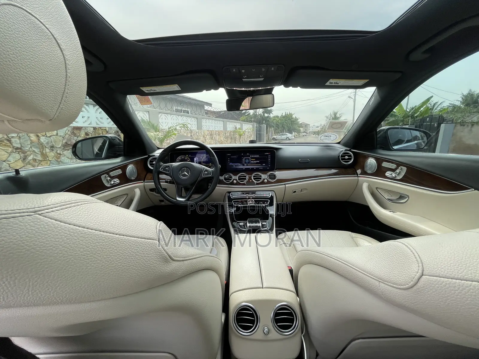 Mercedes-Benz E300 2018 Black