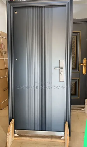 High Quality Smooth Splendor Anti Rust Door Single/