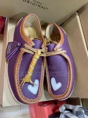Original Clarks Pure Leather Purple Brown