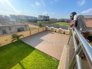 5bdrm House in Lashibi for rent