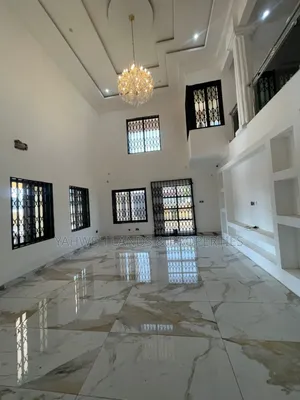 5bdrm House in Lashibi for rent