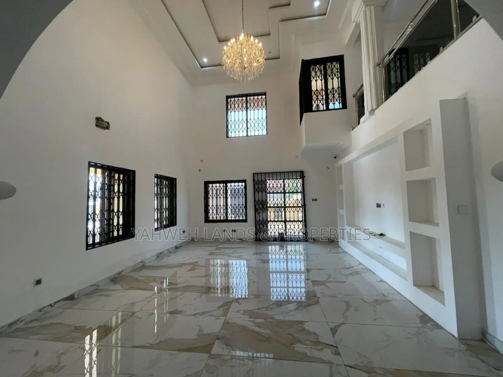 5bdrm House in Lashibi for rent