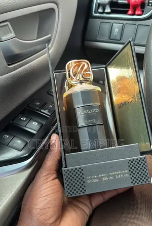 Momento Perfume by Riffs
