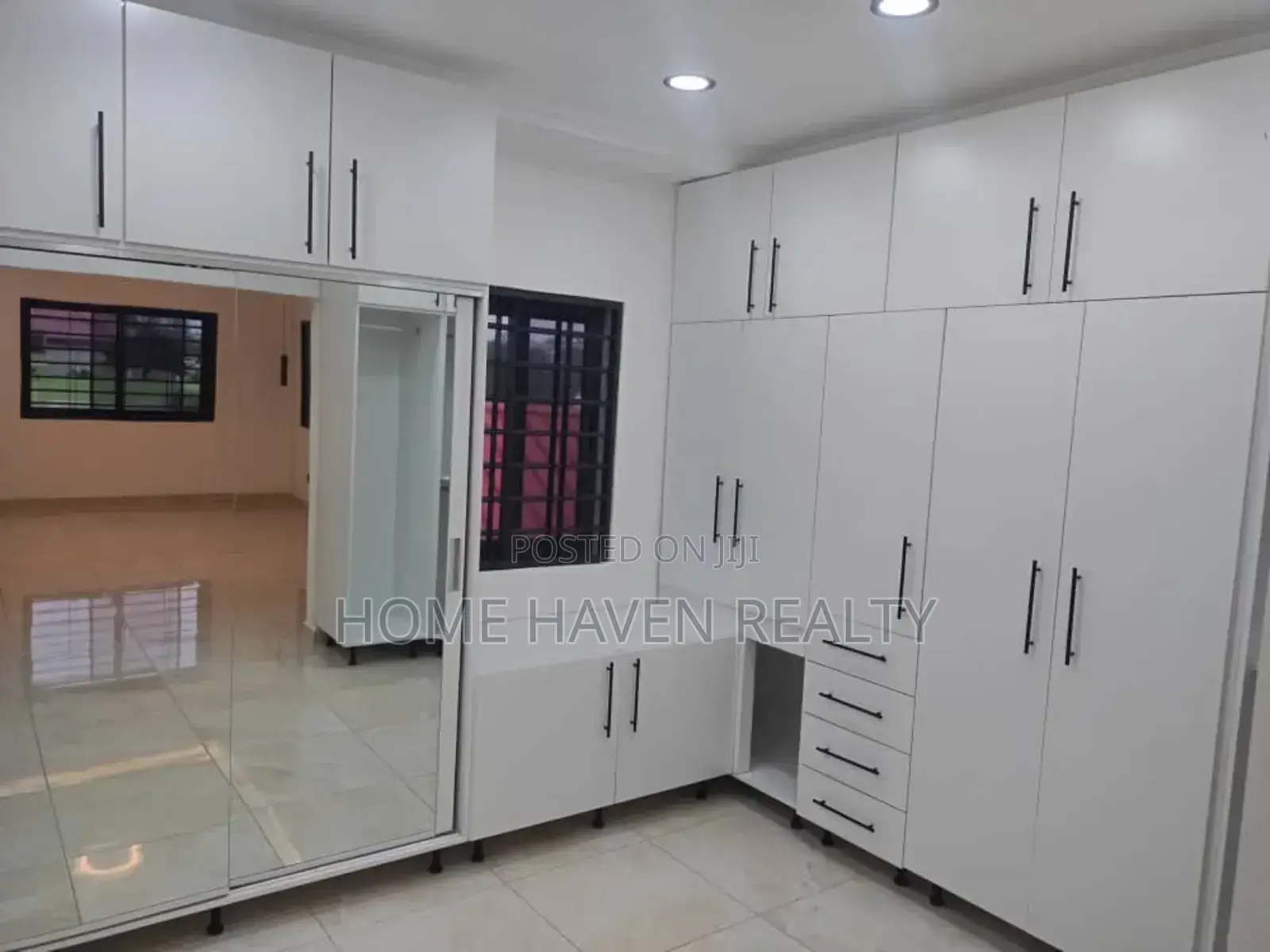 4bdrm House in Paraku Estate, Dome for sale