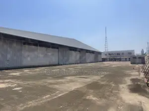 4000 SQM Warehouse on 5 Acers at Tema for Sale