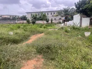 2.5 Acers Land at Kwame Nkrumah Circle