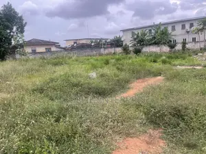 2.5 Acers Land at Kwame Nkrumah Circle