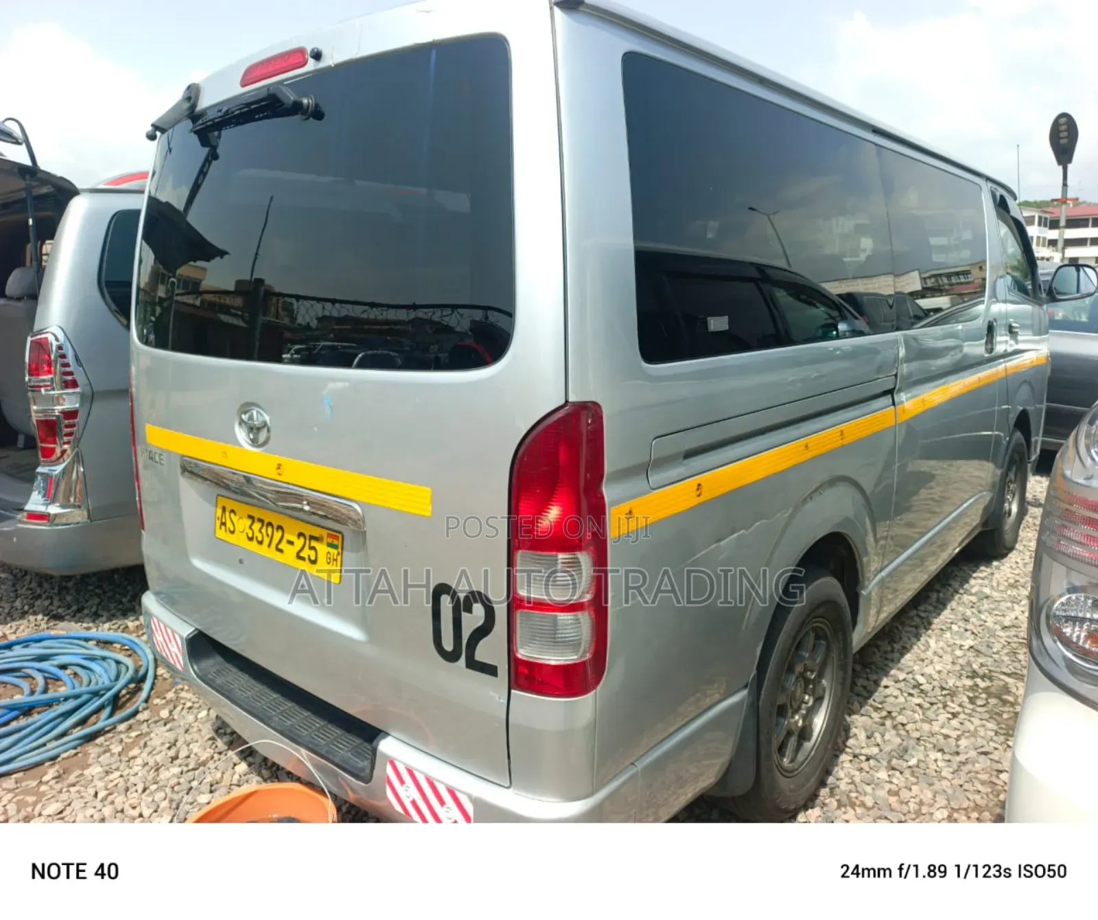 Toyota Grand HiAce 2012 Silver