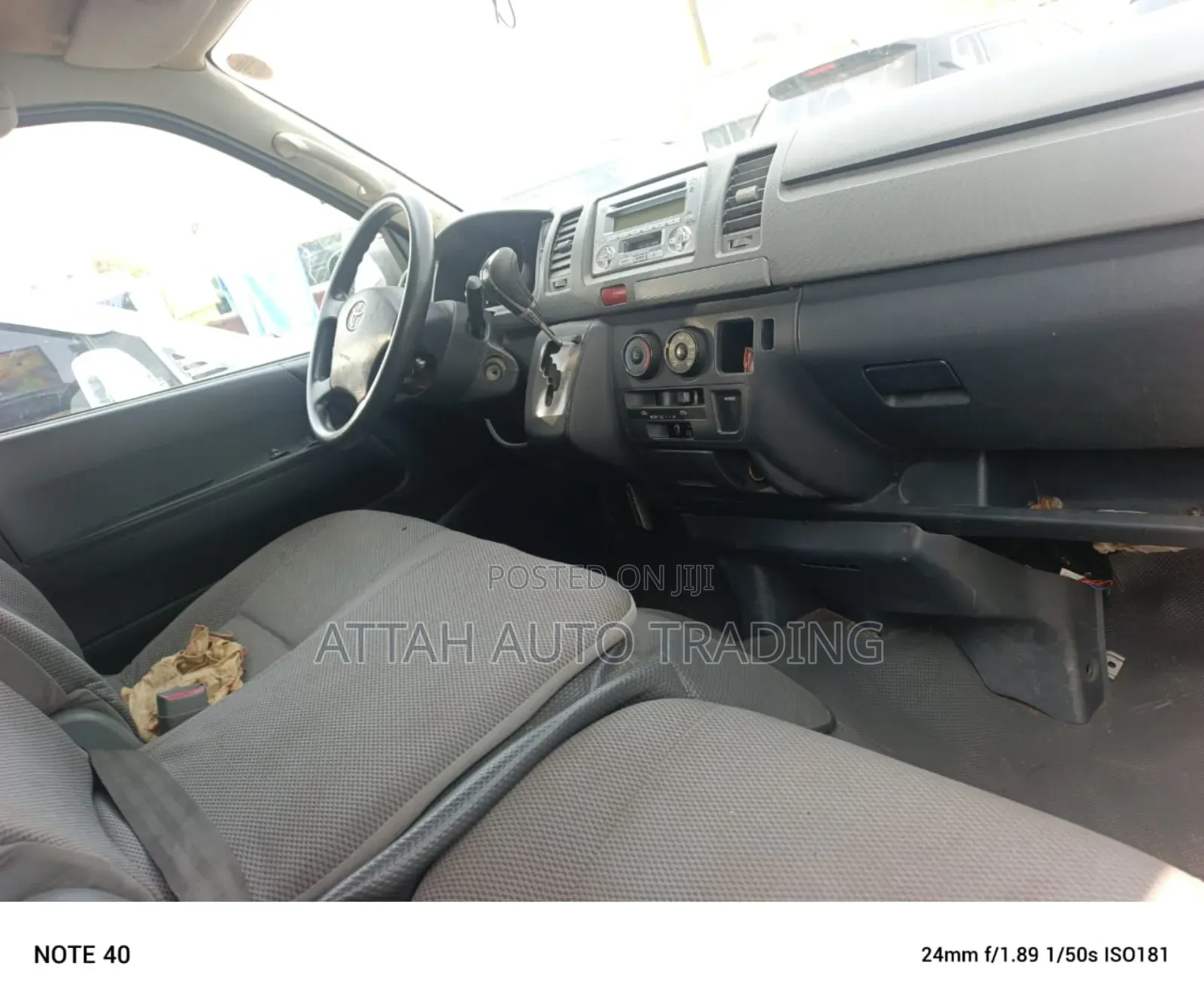 Toyota Grand HiAce 2012 Silver