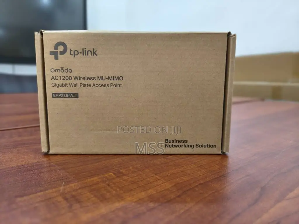 Eap235-Wall=Omada Ac1200 Wireless Gigabit Wall Plate Access Point